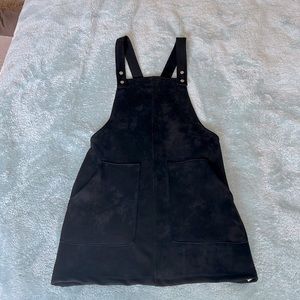 Forever 21 Black velvety pinafore dress